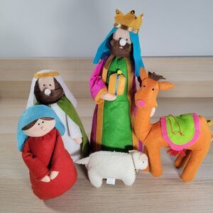 Betsey Cavallo Raz Imports Felt Soft Sculpture Nativity Set (5) Sheep Camel Mary